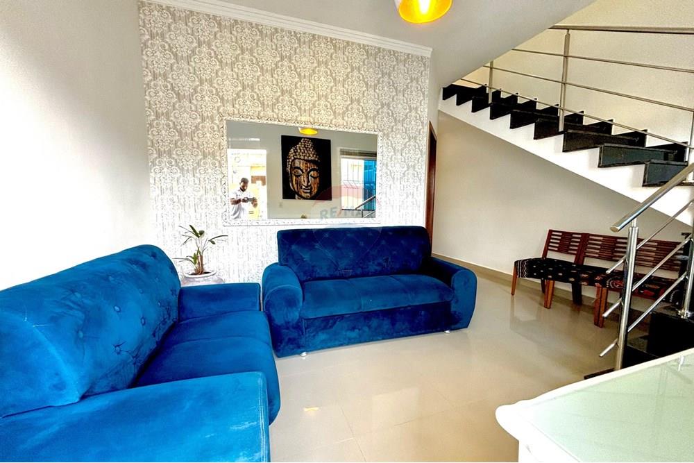 Apartamento à venda com 3 quartos, 96m² - Foto 3