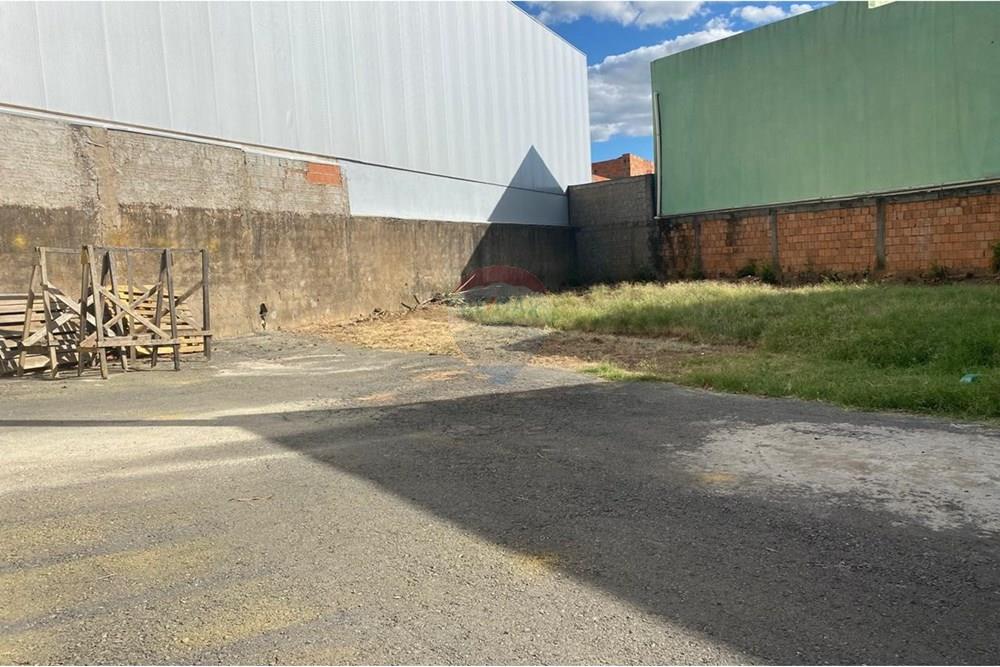 Terreno - Venda - Barreiras , Bahia - WhatsApp Image 2025-07-14 at 10.19.17 (2).jpeg - 580651055-56