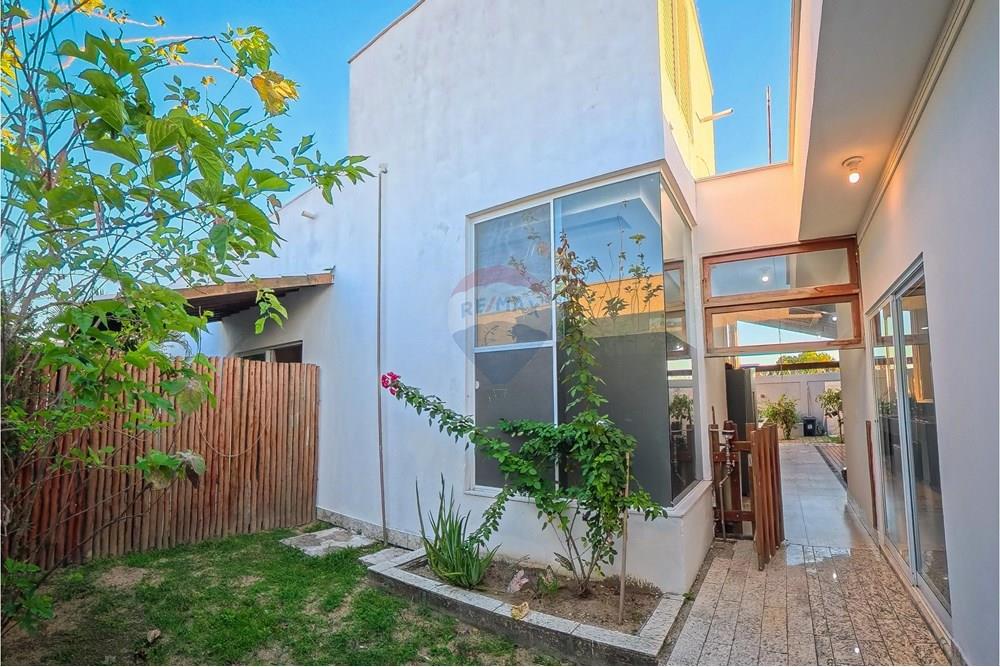 Casa à venda com 4 quartos, 350m² - Foto 41