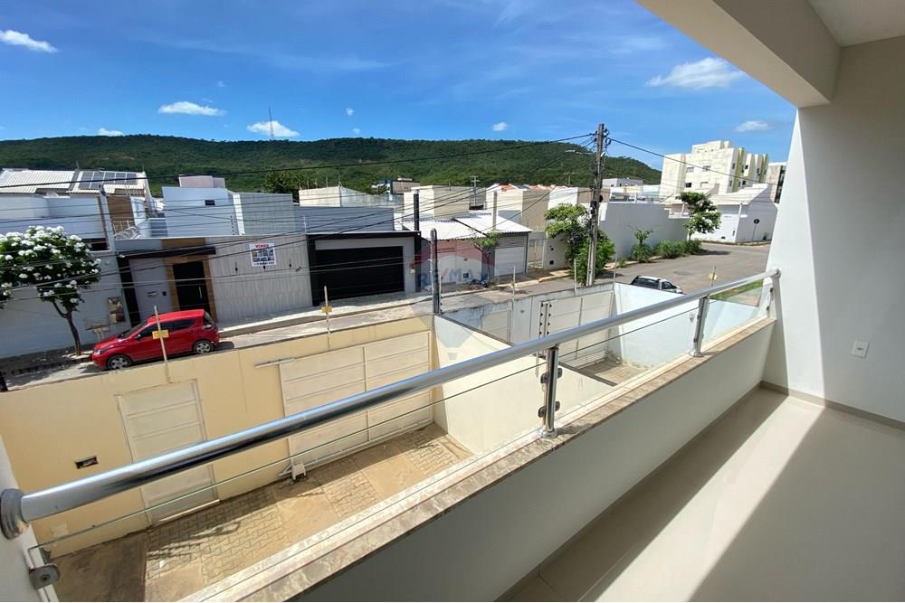 Sobrado - Venda - Barreiras , Bahia - WhatsApp Image 2025-02-17 at 10.07.38.jpeg - 580651020-106