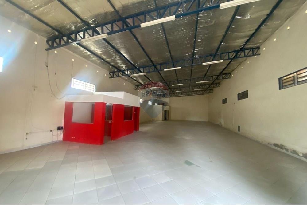 Galpão - Alugar - Barreiras , Bahia - WhatsApp Image 2025-02-27 at 11.07.50 (3).jpeg - 580651041-66