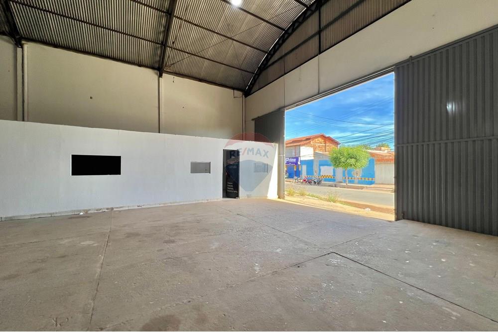 Galpão - Venda - Barreiras , Bahia - WhatsApp Image 2025-05-27 at 10.04.49.jpeg - 580651005-50