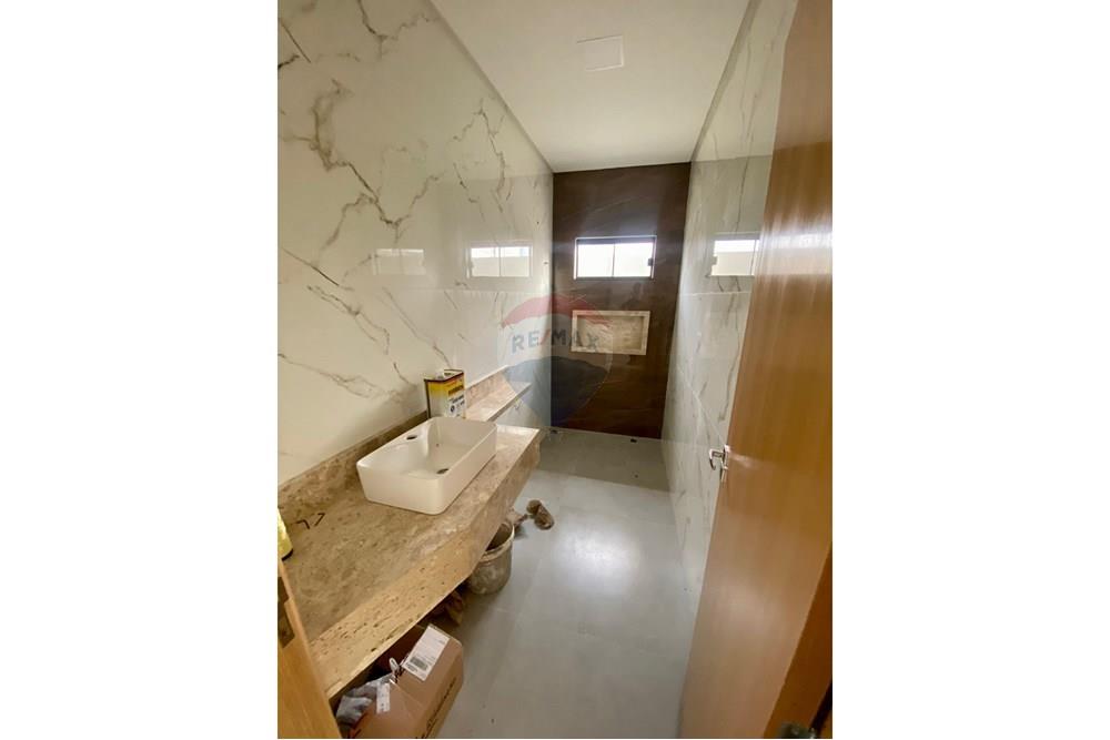 Casa - Venda - Luís Eduardo Magalhães , Bahia - WhatsApp Image 2025-10-21 at 21.17.53 (2).jpeg - 580861005-17