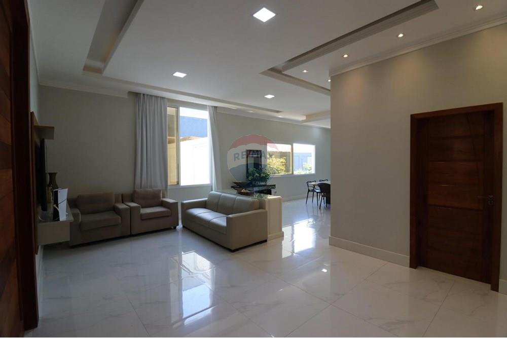 Casa à venda com 4 quartos, 350m² - Foto 10