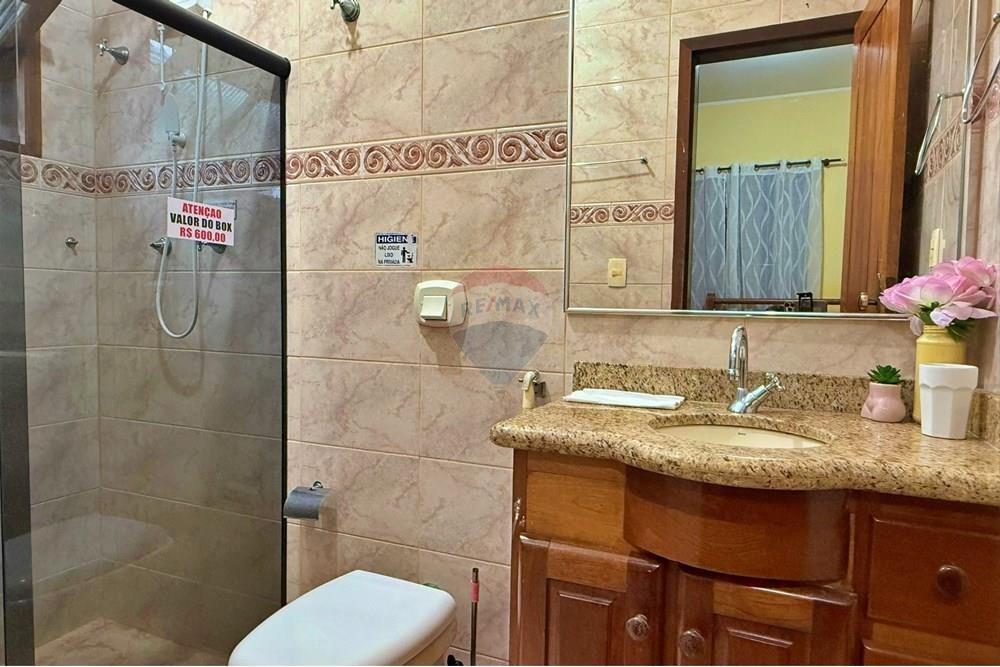 Casa à venda com 11 quartos, 312m² - Foto 33