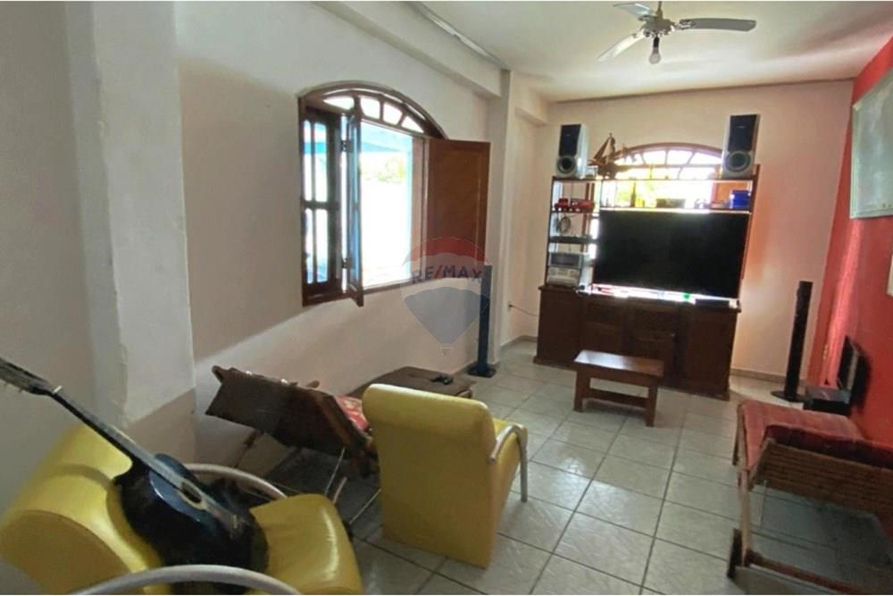 Casa à venda com 2 quartos, 130m² - Foto 5