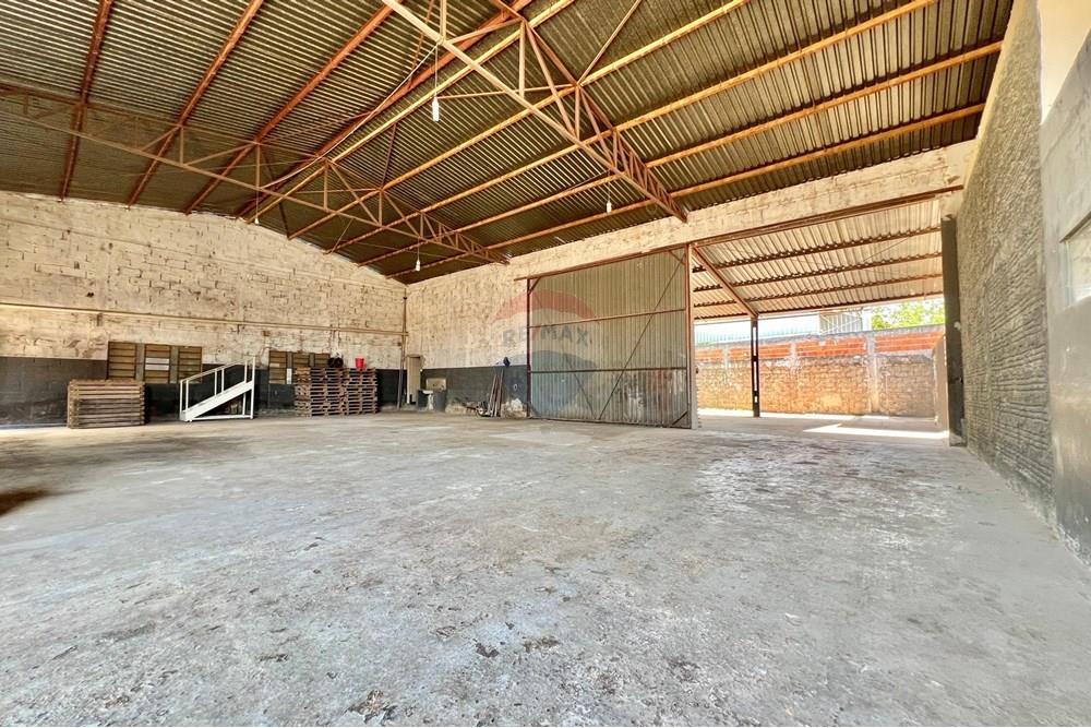 Galpão - Venda - Barreiras , Bahia - WhatsApp Image 2025-04-28 at 17.25.49 (18).jpeg - 580651055-41