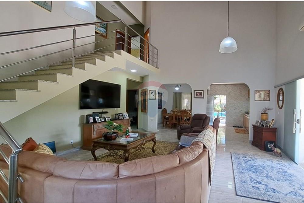Casa à venda com 13 quartos, 620m² - Foto 6
