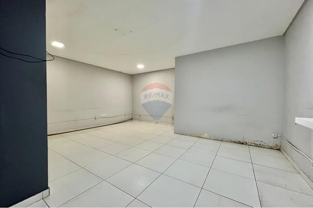 Prédio - Venda - Barreiras , Bahia - WhatsApp Image 2025-05-19 at 17.45.07 (1).jpeg - 580651055-44