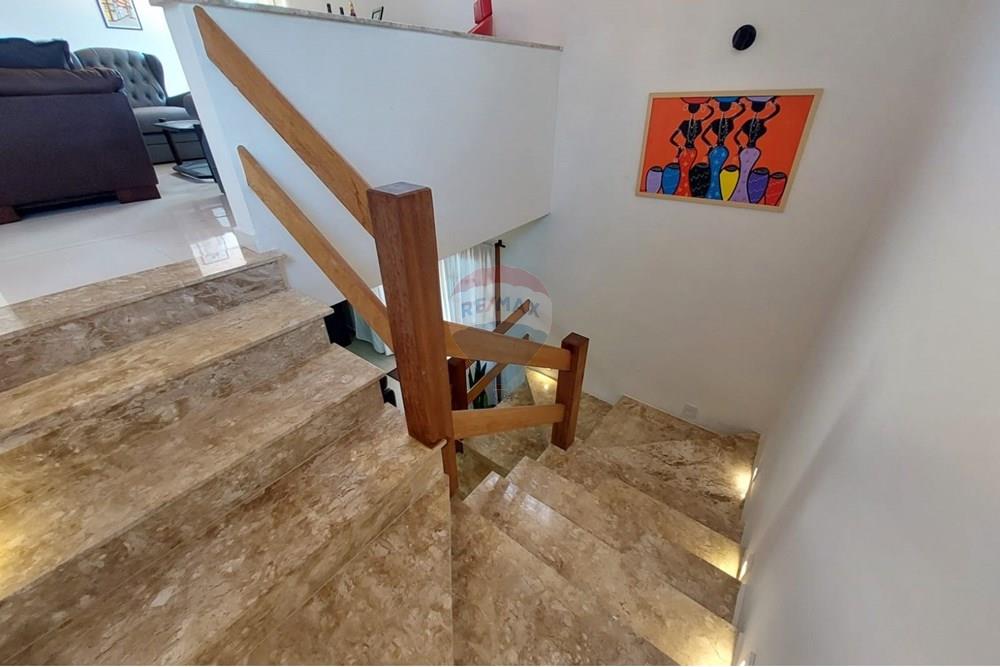 Sobrado à venda com 5 quartos, 290m² - Foto 21
