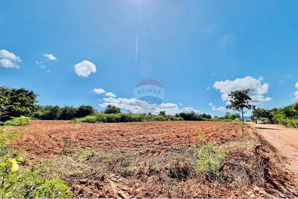 Terreno - Venda - Barreiras , Bahia - WhatsApp Image 2025-04-08 at 21.16.44.jpeg - 580651065-28