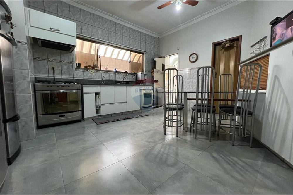 Sobrado - Venda - Barreiras , Bahia - WhatsApp Image 2025-08-04 at 16.40.31 (1).jpeg - 580651005-55