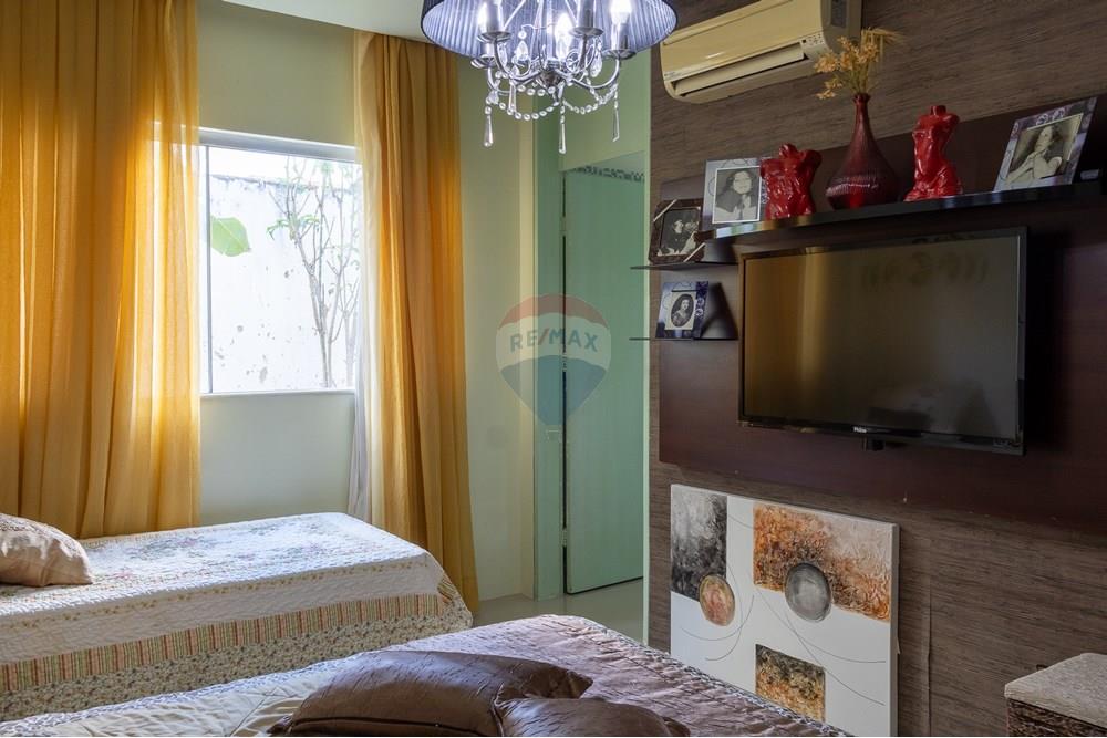 Casa à venda com 3 quartos, 263m² - Foto 36