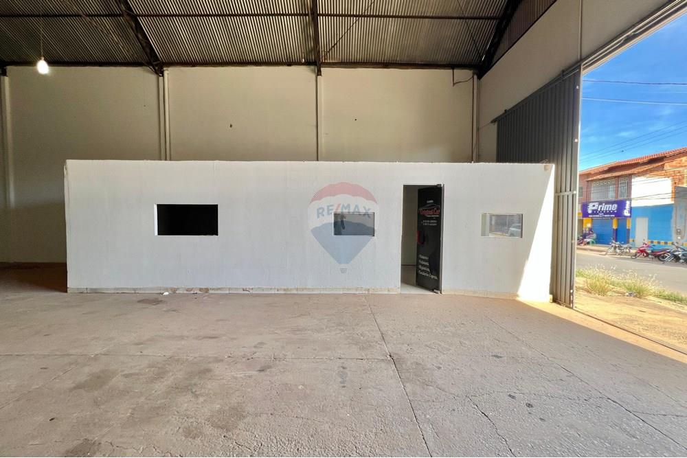 Galpão - Venda - Barreiras , Bahia - WhatsApp Image 2025-05-27 at 10.04.50 (1).jpeg - 580651005-50