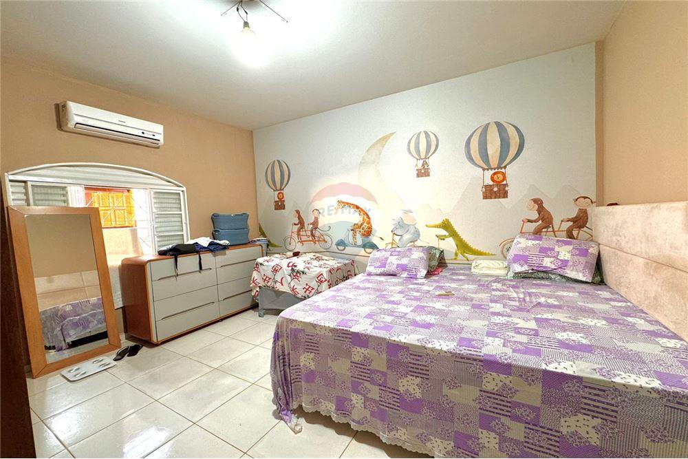 Casa - Venda - Barreiras , Bahia - 27 - 580651047-93