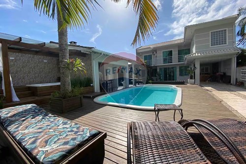 Venda-Casa-Rua João Maria Rosa , 100  - Centro , Biguaçu , Santa Catarina , 88160-346-590471002-67