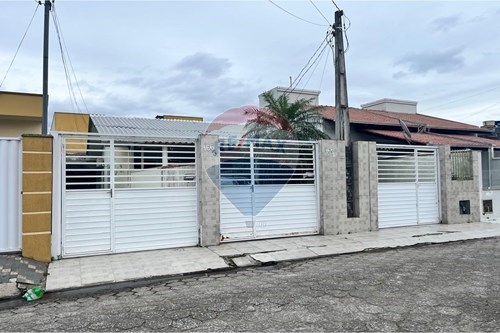 Venda-Casa-Rua Manoel Constâncio Mafra , 166  - via portuaria  - São Domingos , Navegantes , Santa Catarina , 88370543-590091044-61