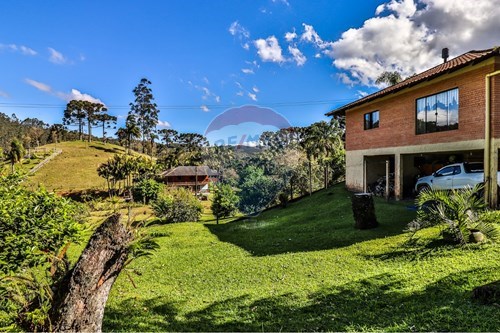 Venda-Casa de Campo-Estrada Geral Pinheirinho , 0  - Proximo a Familia DUWE  - Alto Cedros , Rio dos Cedros , Santa Catarina , 89121000-590211064-7