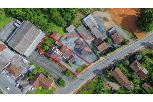 Venda-Casa-Rua Pomeranos , 1375  - Expresso São Miguel  - Pomeranos , Timbó , Santa Catarina , 89120-000-590211039-2