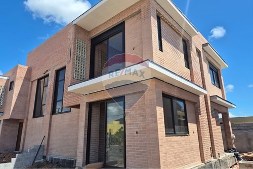 Venda-Sobrado-Carianos , Florianópolis , Santa Catarina , 88047626-590471004-46