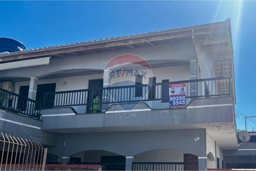 Venda-Sobrado-Travessa Comar Seara Muller , 115  - Colegio Irene Romão  - São Pedro , Navegantes , Santa Catarina , 88370033-590091044-47