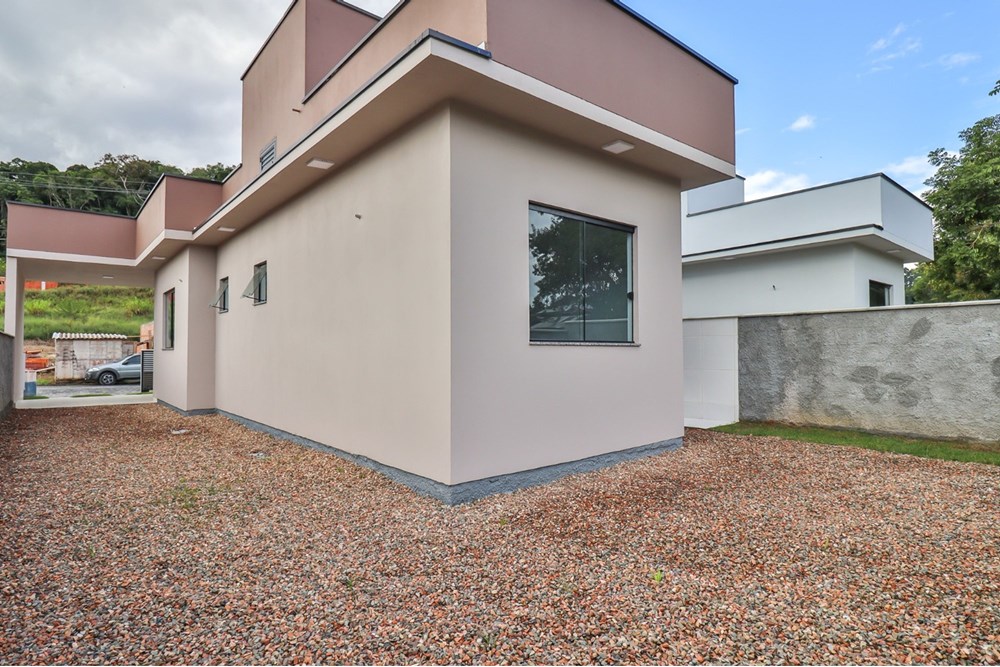 Linda casa nova e moderna esperando para ser sua em Indaial — foto 7