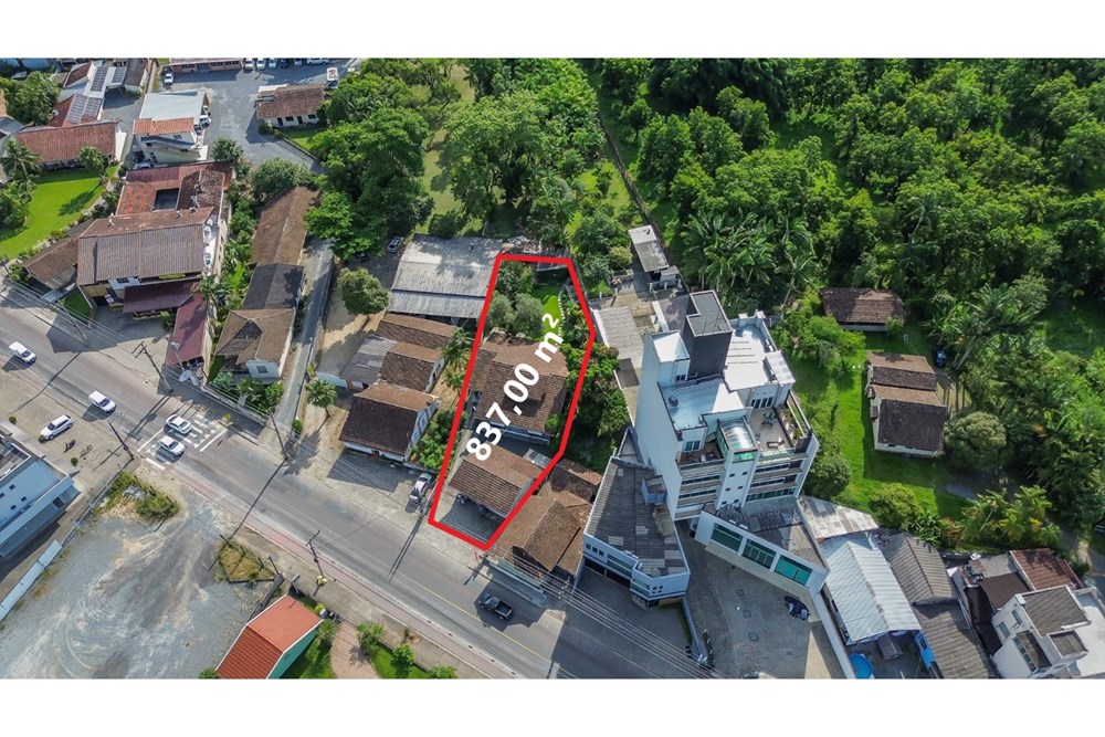 Casa Encantadora à Venda em Timbó-SC - foto 1