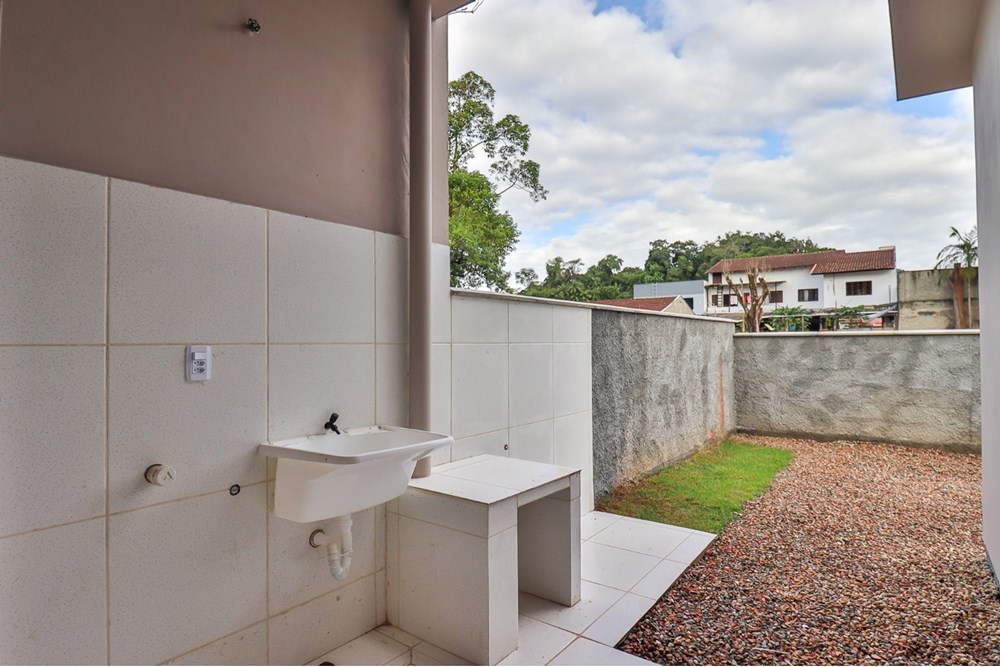 Linda casa nova e moderna esperando para ser sua em Indaial — foto 6