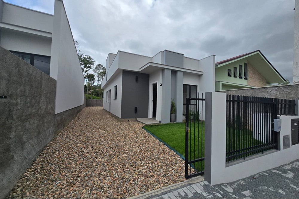 CASA A VENDA EM TIMBÓ - foto 1