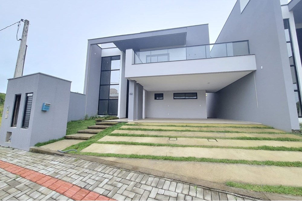 Sobrado Alto Padrão à Venda no Bairro das Capitais - Timbó/SC - foto 1