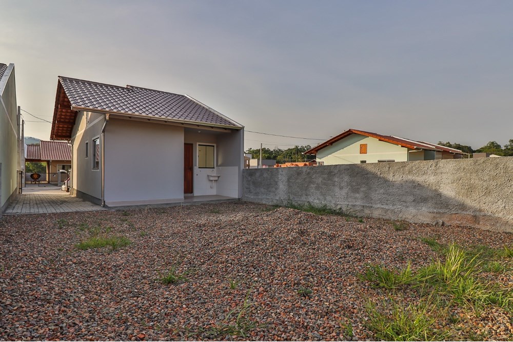 CASA NOVA A VENDA EM INDAIAL, PARQUE ARAPONGAS - foto 1
