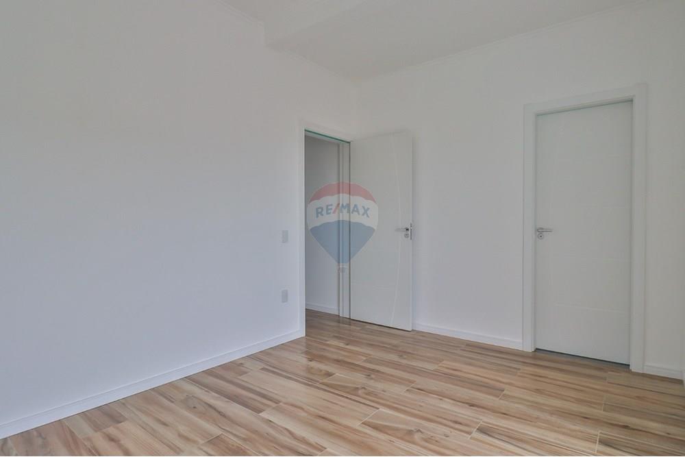 Sobrado - Venda - Indaial , Santa Catarina - WhatsApp Image 2025-05-27 at 07.49.26 (4).jpeg - 590211048-21