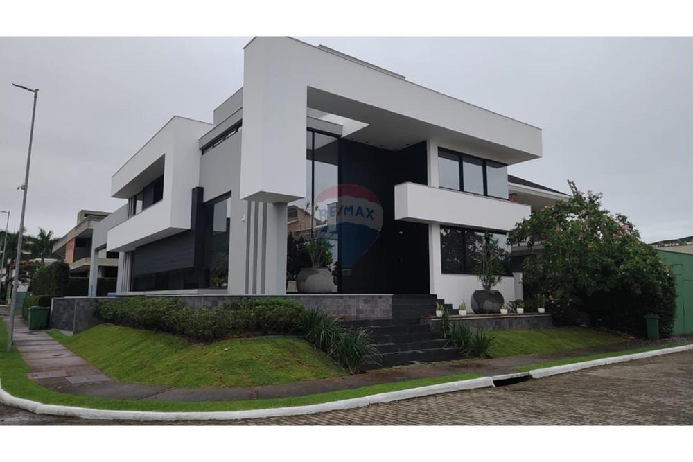 Casa de Condomínio - Alugar - Florianópolis , Santa Catarina - IMG-20250611-WA0099.jpg - 590441066-16