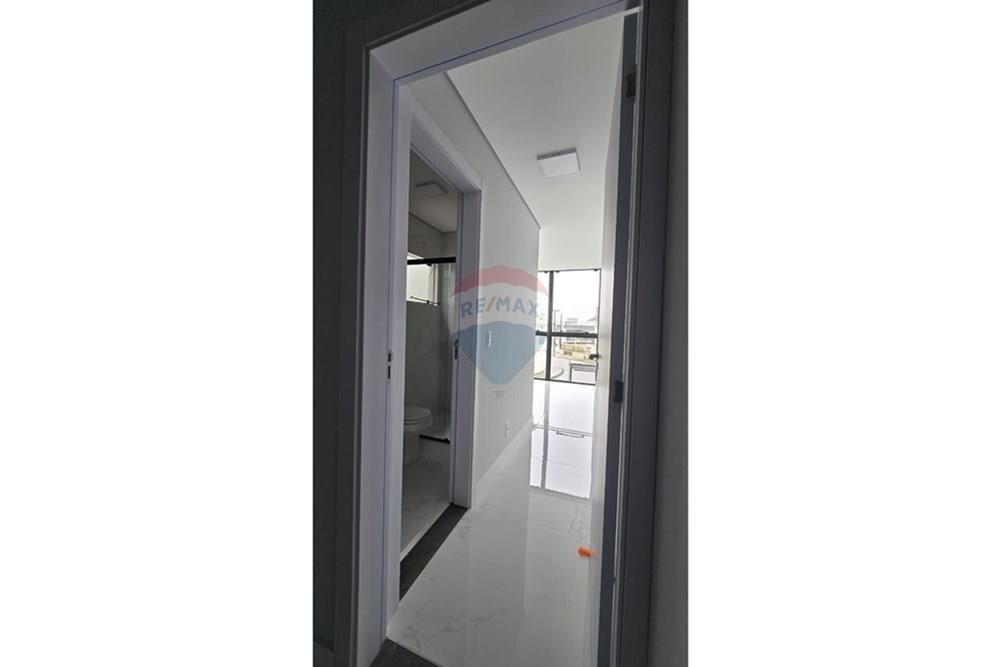 Sobrado - Venda - São José , Santa Catarina - WhatsApp Image 2025-08-26 at 14.54.10 (2).jpeg - 590471023-4