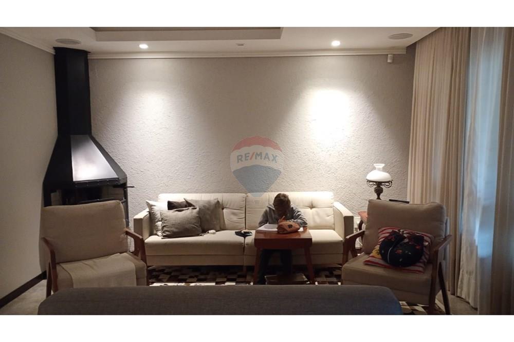 Casa de Alto Padrão na Escola Agrícola — foto 4