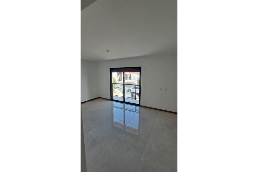 Sobrado - Venda - São José , Santa Catarina - WhatsApp Image 2025-08-21 at 14.15.02 (1).jpeg - 590471023-2