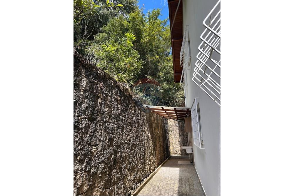 Casa - Venda - Florianópolis , Santa Catarina - Corredor externo.jpg - 590511002-45