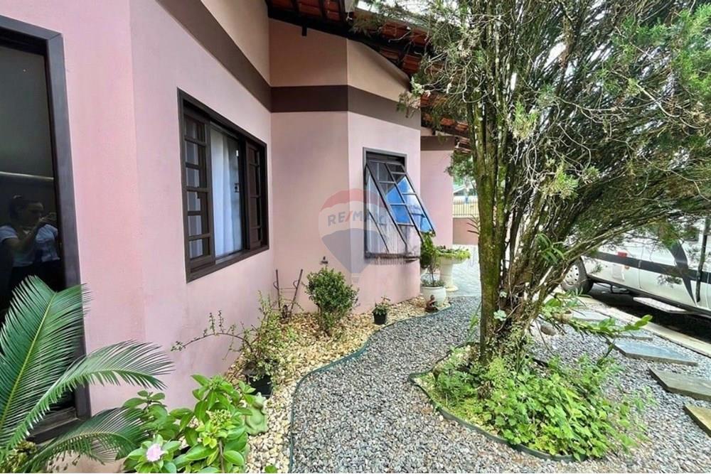 Casa - Venda - Joinville , Santa Catarina - Imagem do WhatsApp de 2025-10-30 à(s) 17.10.13_8974ca0b.jpg - 590091049-5