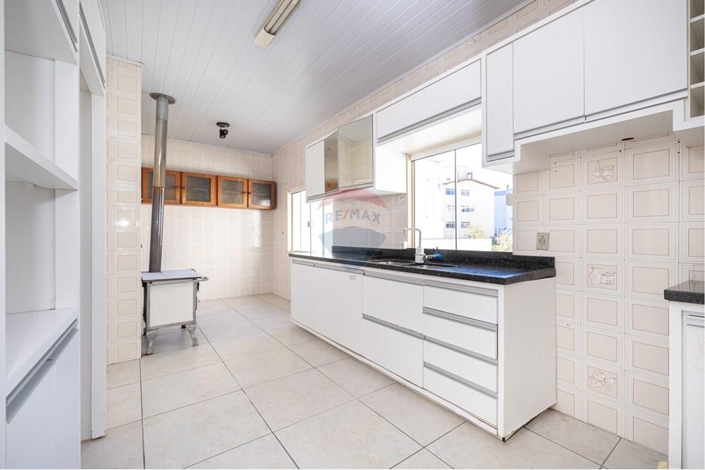 Casa - Venda - Lages , Santa Catarina - 005 25-09-10 Casa Rua Aristiliano Ramos 457 REMAX.jpg - 590071038-38