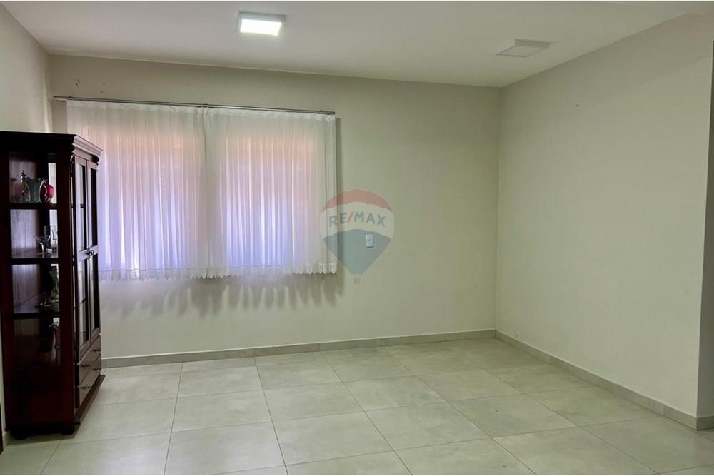 Casa - Venda - Indaial , Santa Catarina - WhatsApp Image 2025-04-26 at 16.17.25 (1).jpeg - 590301007-58