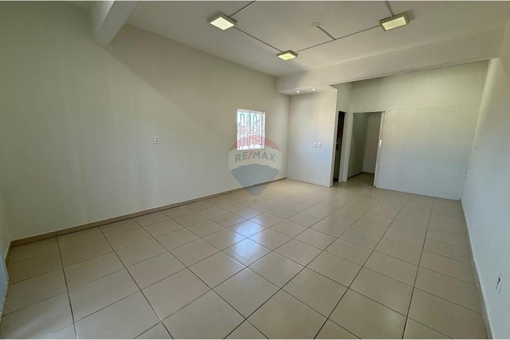 Ponto Comercial/ Loja - Alugar - Lages , Santa Catarina - WhatsApp Image 2025-08-19 at 16.28.33.jpeg - 590071036-101