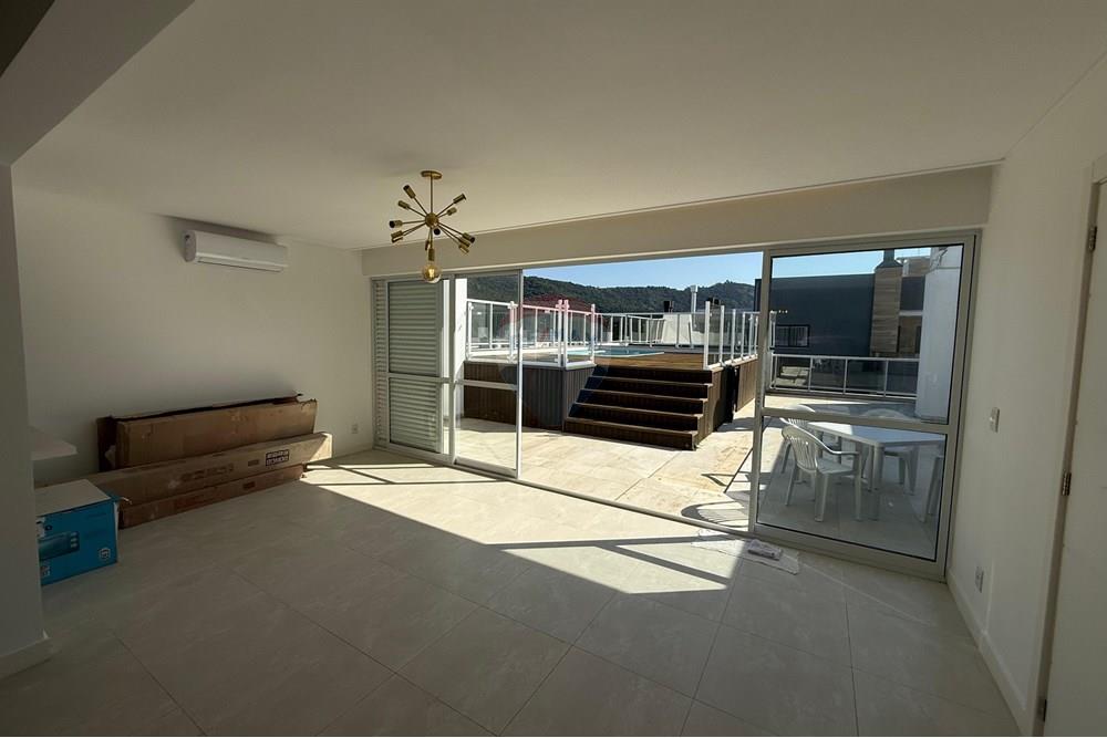 Cobertura - Venda - Governador Celso Ramos , Santa Catarina - WhatsApp Image 2025-08-29 at 16.48.50 (1).jpeg - 590131018-11