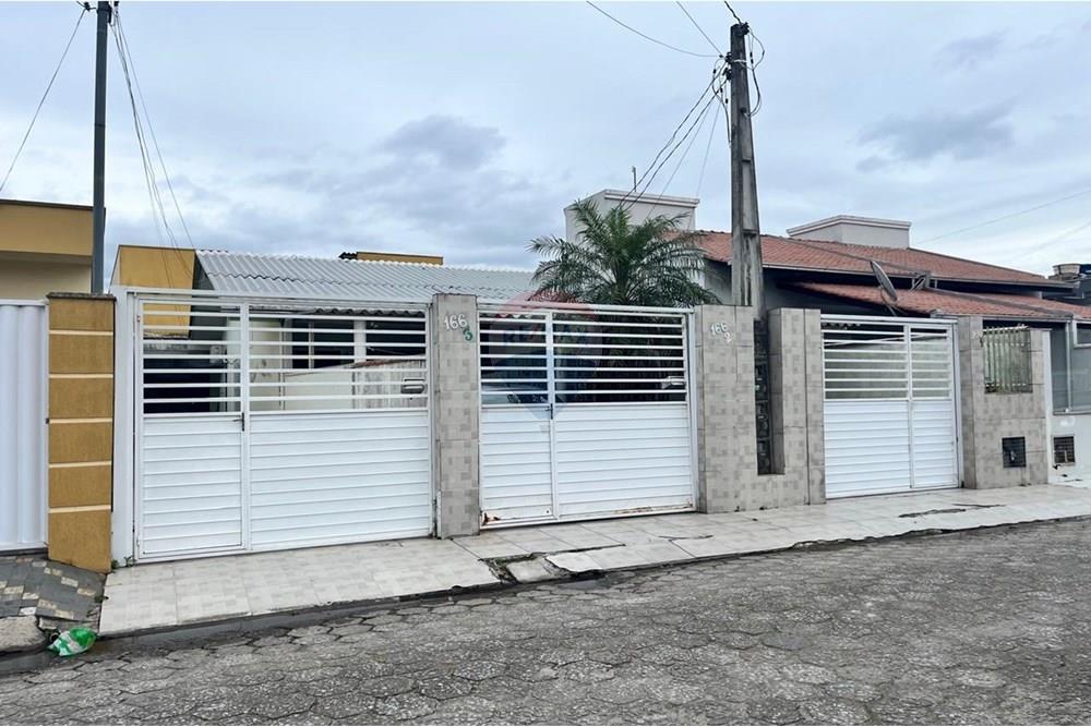 Casa - Venda - Navegantes , Santa Catarina - Imagem do WhatsApp de 2025-10-02 à(s) fachada.jpg - 590091044-61