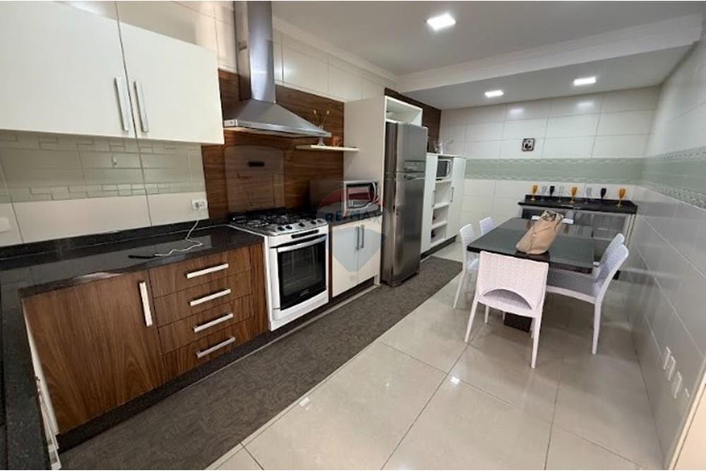 Casa - Venda - Balneário Camboriú , Santa Catarina - WhatsApp Image 2025-04-28 at 12.05.16.jpeg - 590231010-128