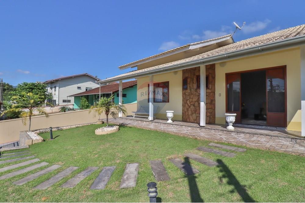 Casa - Venda - Indaial , Santa Catarina - WhatsApp Image 2025-02-19 at 12.42.42 (1).jpeg - 590301006-90