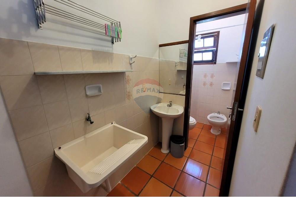 Hotel/ Pousada - Venda - Florianópolis , Santa Catarina - WhatsApp Image 2025-08-19 at 12.38.22 (3).jpeg - 590551017-34