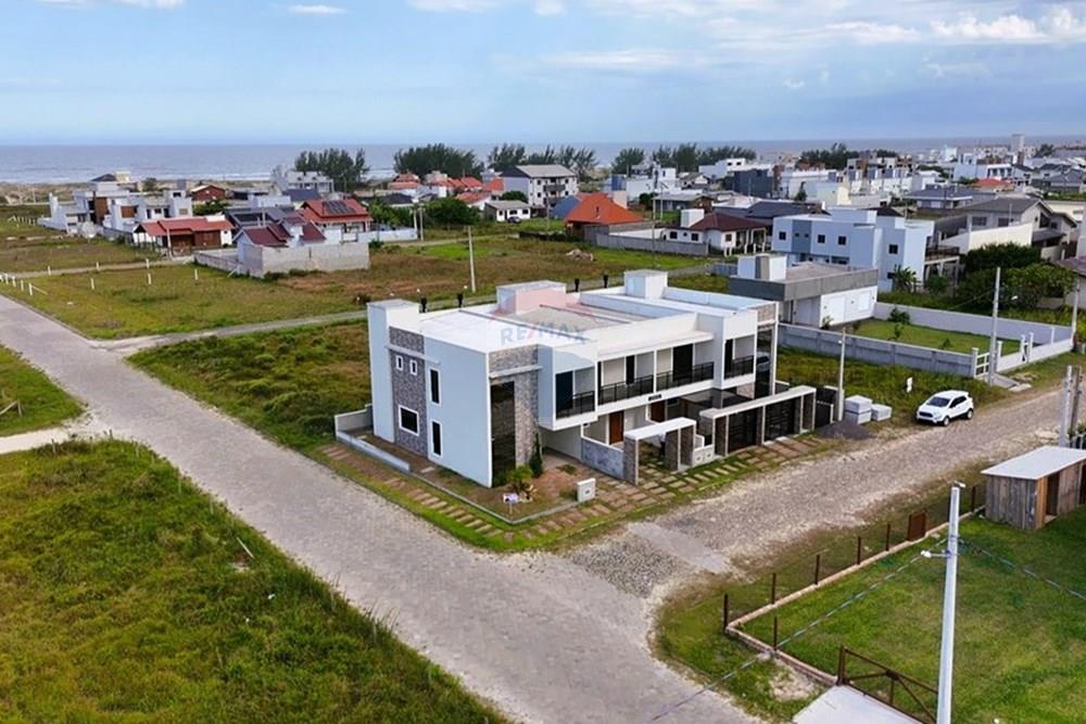 Sobrado - Venda - Balneário Gaivota , Santa Catarina - dji_fly_20250226_160704_0_1740596824375_photo_low_quality.jpg - 590491002-22