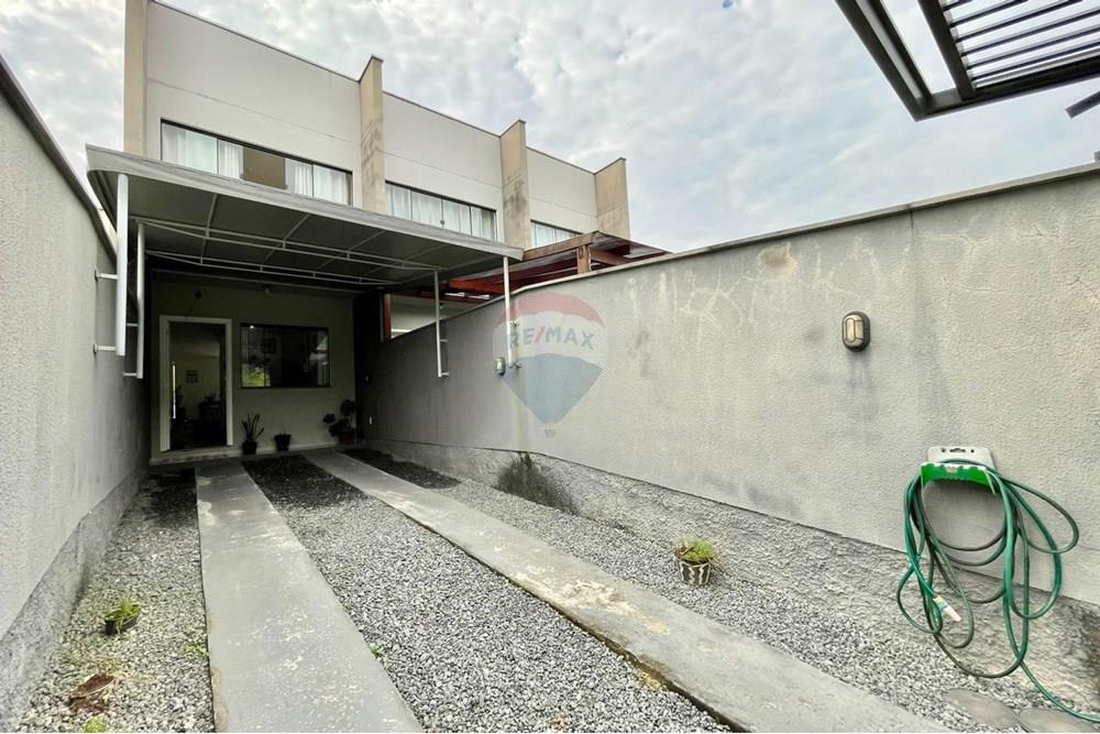 Sobrado com 2 dormitórios no bairro Fidélis — foto 3