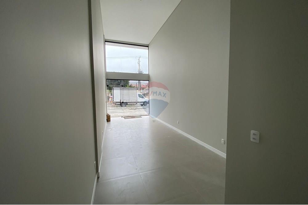 Cj. Comercial/ Sala - Alugar - Florianópolis , Santa Catarina - WhatsApp Image 2025-04-15 at 13.22.12 (4).jpeg - 590511001-5