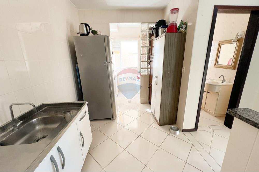 Apartamento à Venda - 2 Dormitórios (1 Suíte) + Vaga Dupla | Localização Estratégica! — foto 4